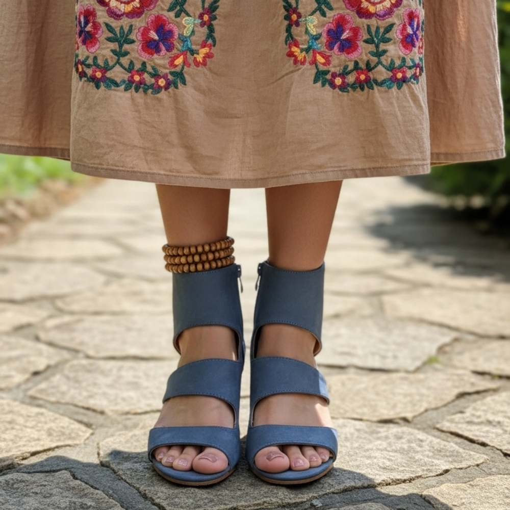 Block Heels - Picture 2 of 16